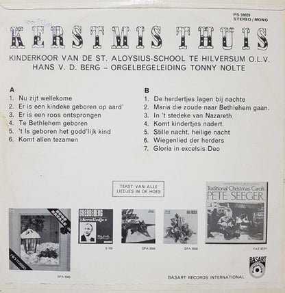 Kinderkoor van de St. Aloysiusschool Hilversum - Kerstmis Thuis (LP) 42619 Vinyl LP Goede Staat