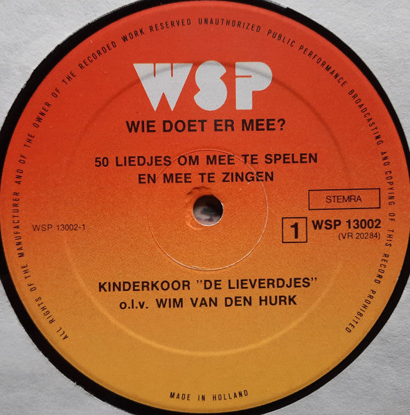 Kinderkoor De Lieverdjes ‎- Wie Doet Er Mee (LP) 51159 Vinyl LP Goede Staat