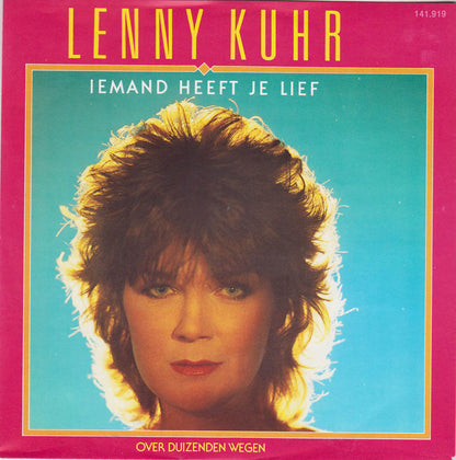 Lenny Kuhr - Iemand Heeft Je Lief 18856 Vinyl Singles Goede Staat