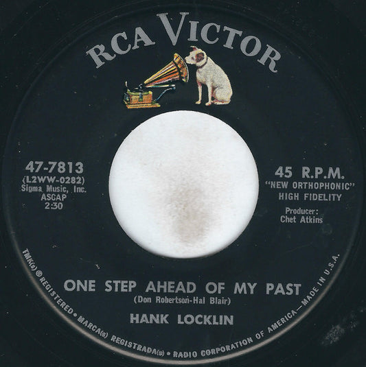 Hank Locklin - One Step Ahead Of My Past 26747 Vinyl Singles Goede Staat