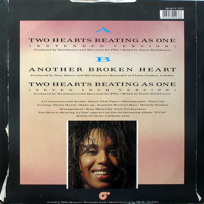 O'Chi Brown - Two Hearts Beating As One (Maxi-Single)  42212 Maxi-Singles Goede Staat