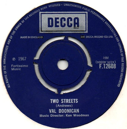 Val Doonican - Two Streets 11801 Vinyl Singles Goede Staat